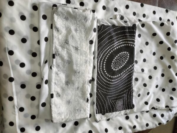 Polka Dot Bed Sheet Set with 4 Designer Cushion Covers (2 Embroidered + 2 Contrast Print)"